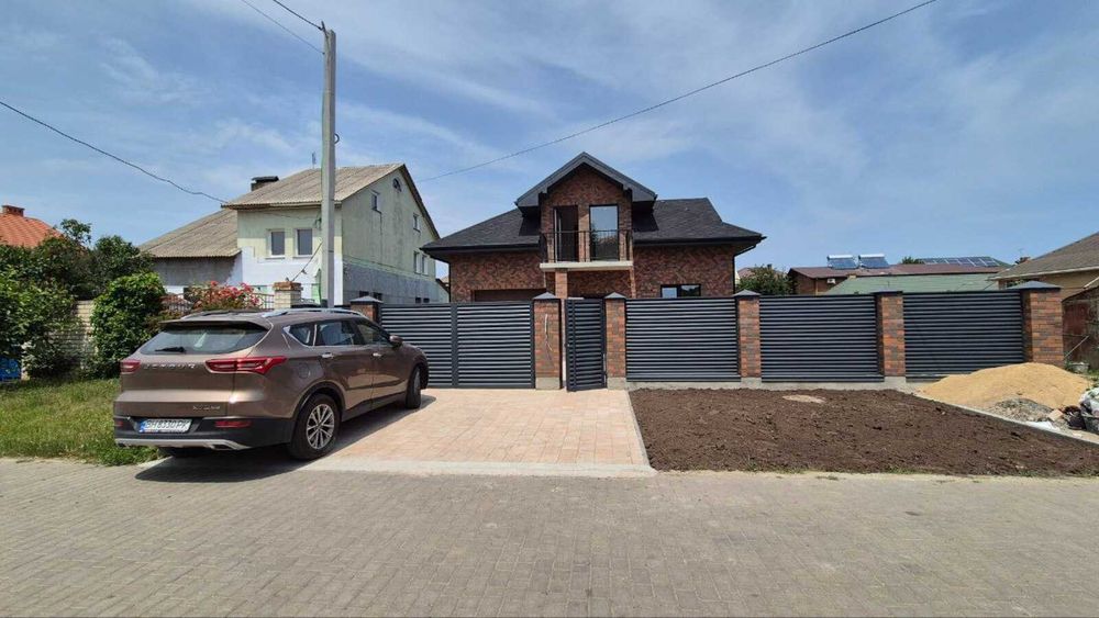 Продам дом из красного кирпича Новое Бугово Черноморск