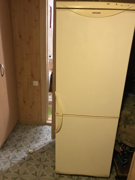 Холодильник snaige
