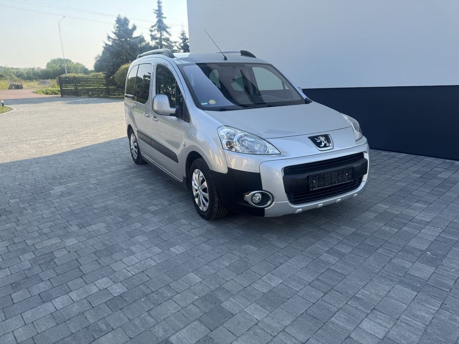 Peugeot Partner 1.6 Benzyna 109 km Multispace 7 osobowy