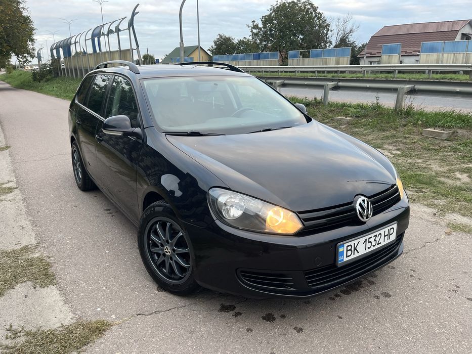 фольсваген гольф 6 volkswagen golf 6 1.6d дизель механіка 5ступка універсал економне авто для кожного дня 250тис пробігу сімейне машина автомобіль