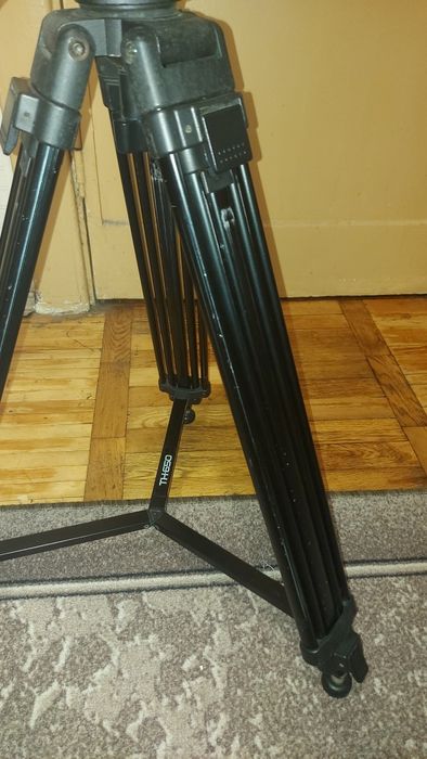 Професійний штатив Libec th 650, +чохол.