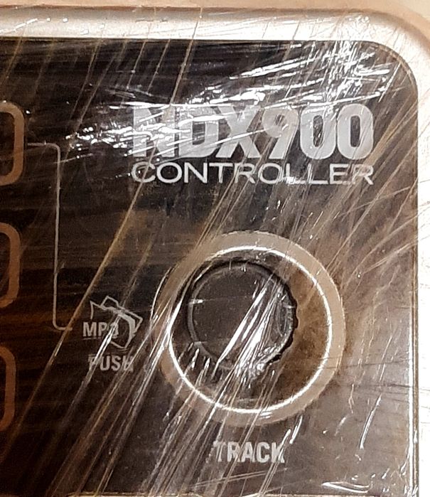 Controlador e interface de áudio, Numark NDX900