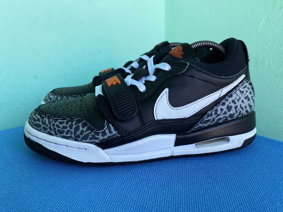 Кросівки Jordan Legacy 312