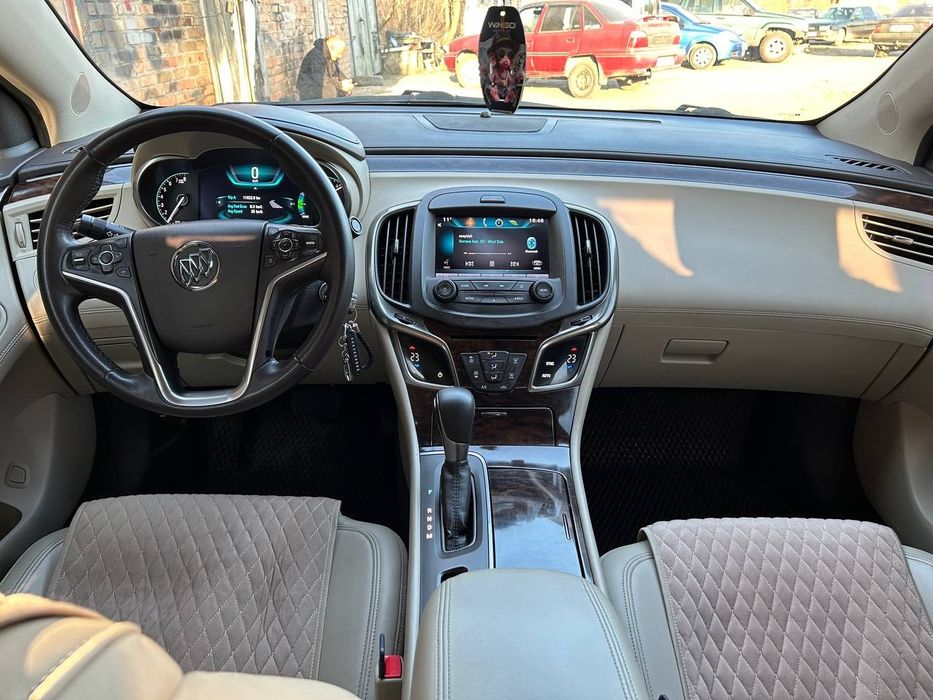 Buick Lacrosse 2.4 hybrid 2014