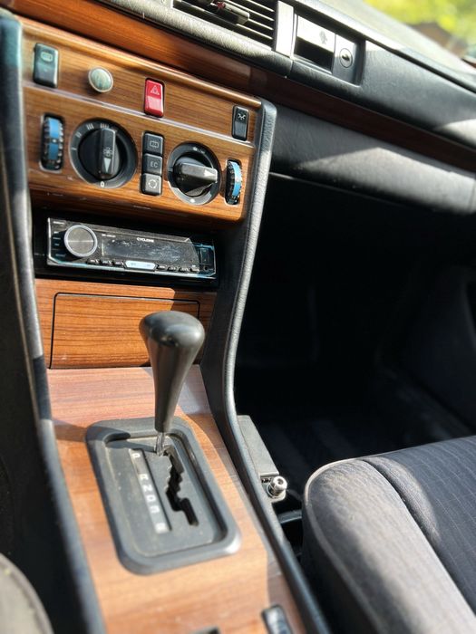 Mercedes Benz 2.5 diesel Автомат