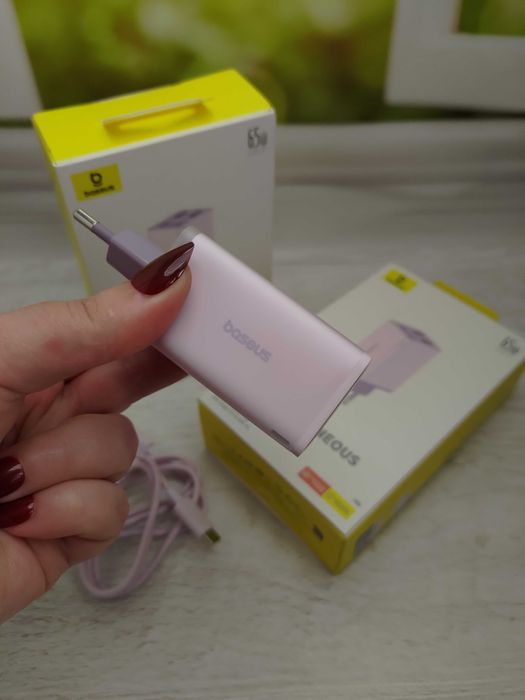 Зарядний пристрій baseus gan6 pro