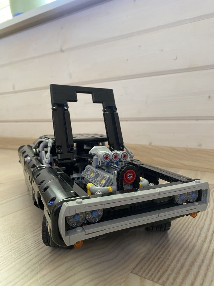 Конструктор Lego Technic Dodge Charger Доминика Торетто (42111): 2 900 ...