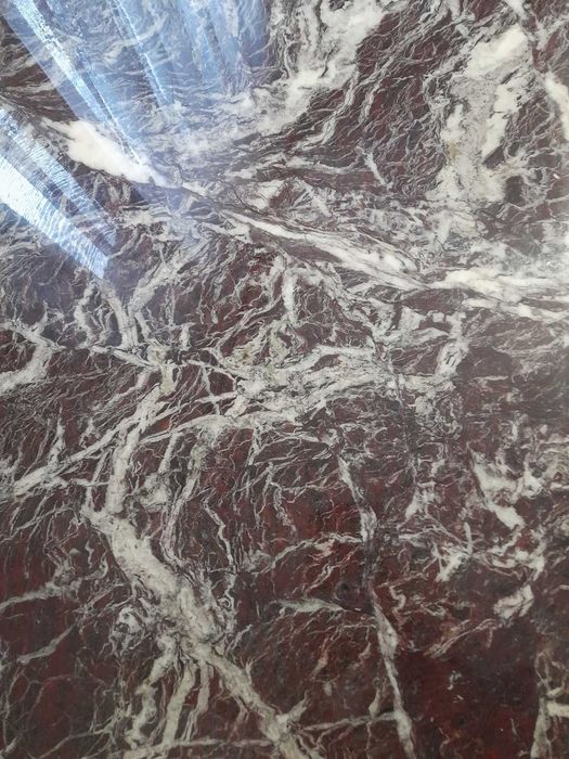 Стіл мраморний (лава)