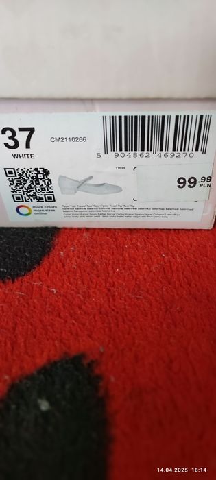 Buty lakierki. Komunijne.