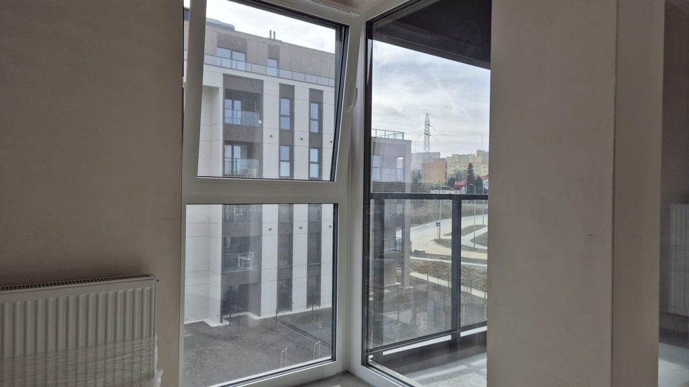 Kawalerka + miejsce postojowe. Oś Na Stoku Rezydencja Sikorskiego