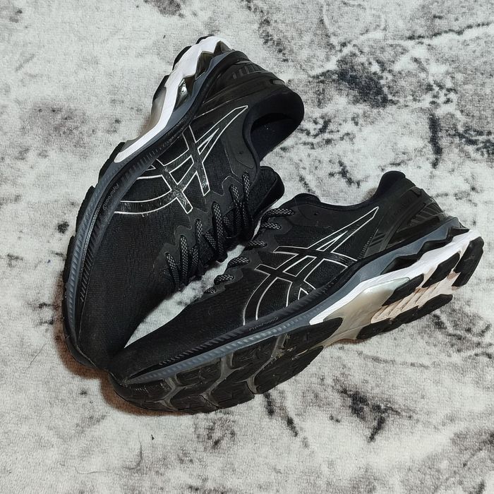 Asics Gel Kayano 27 чоловічі кросівки спортивні Асікс 44