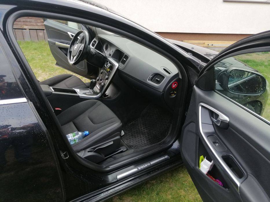 Volvo v60 2012r.