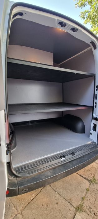 Zabudowa paki w sklejkę zabudowy busów półki regały podłoga do busa
