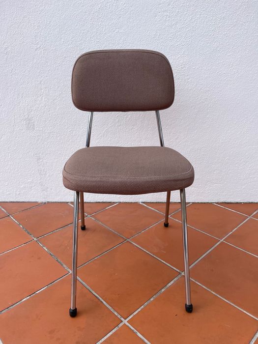 Cadeiras em Tecido (C/Novas)