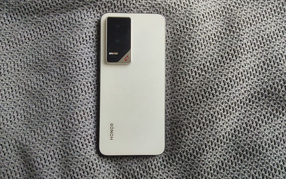 Honor gt 12/256 gb