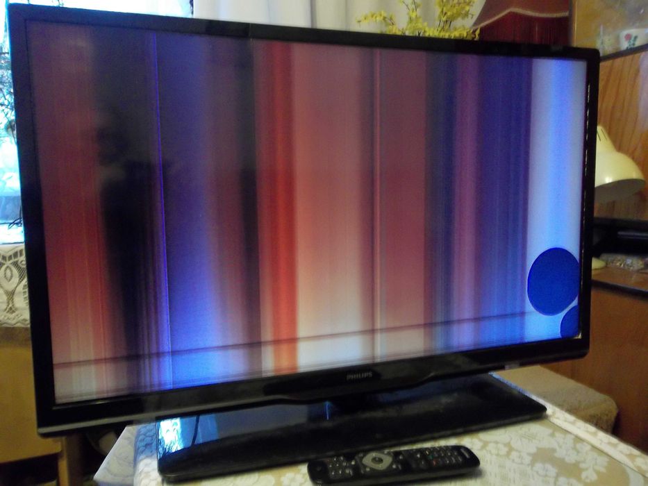 TV Philips 32cale LEDY i inne części