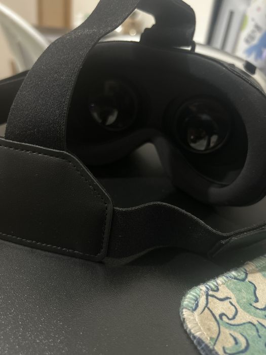 Oculos de realidade virtual literalmente novos