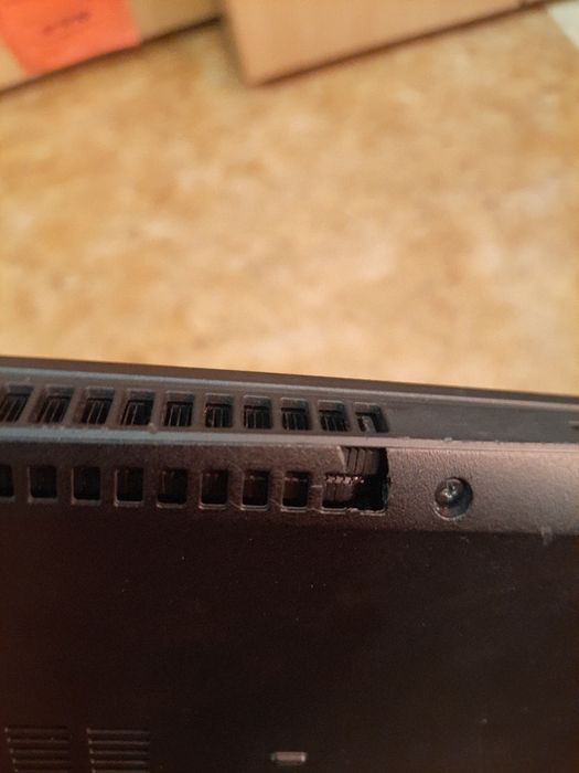 Uzywany laptop DELL LARITUDE E5470
