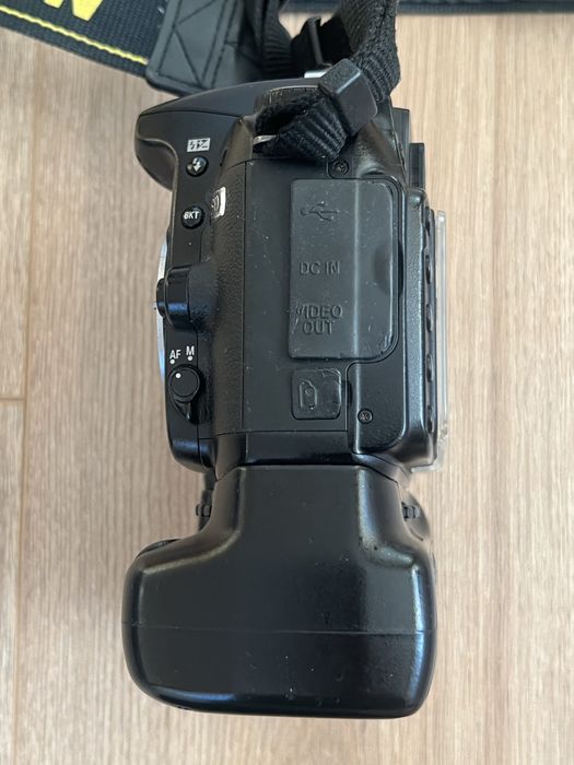 Фотоапарат Nikon D80 body