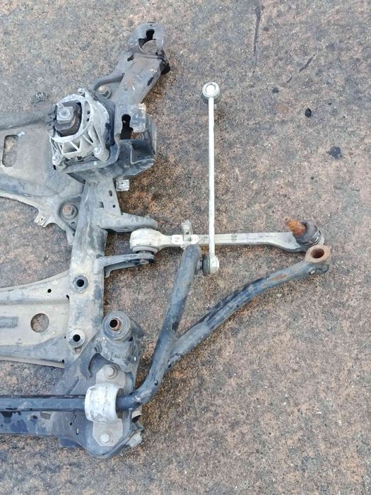 Charriot frente BMW X4 (F26)