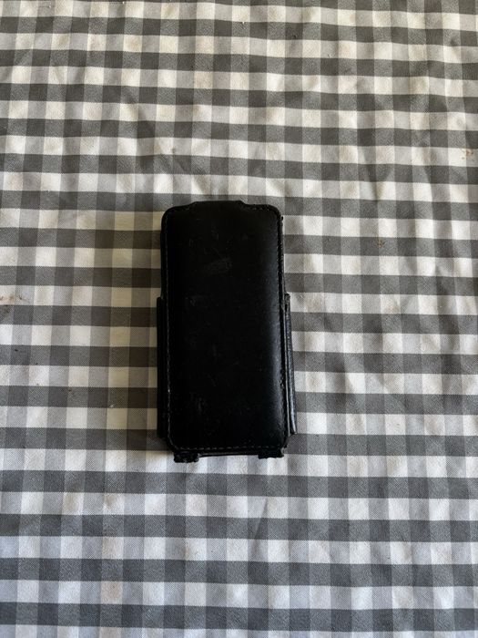 Etui do iphona w dobrym stanie