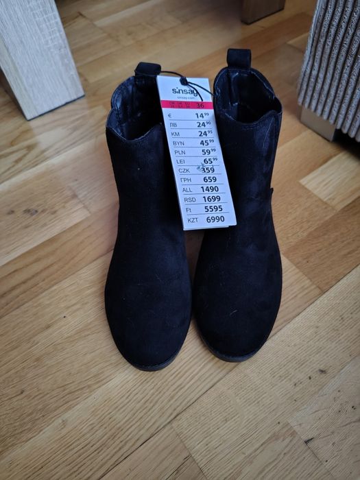Nowe damskie botki roz 36 Sinsay