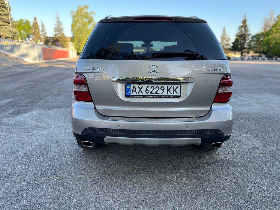 Mercedes-Benz ML350 4Matic