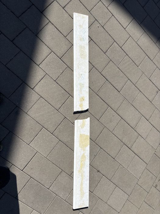 Parapety z konglomeratu
