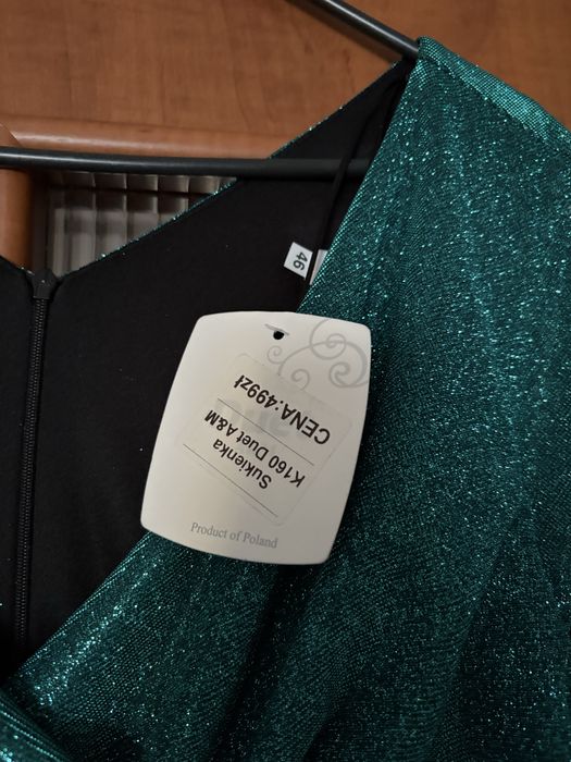 Sukienka nowa z metką