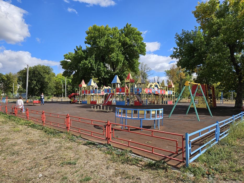 Продам 2 к квартиру Синельниково