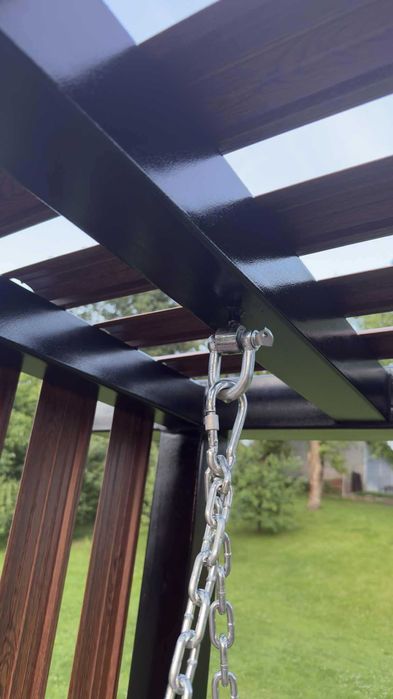 Huśtawka ogrodowa metalowa