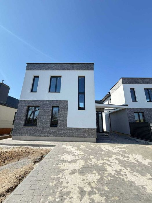 Продаж котеджів у Бірках