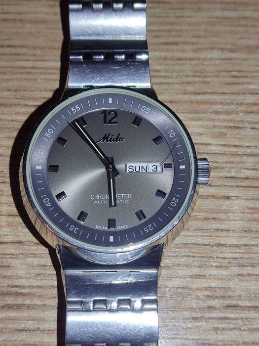Продаются часы Mido chronometer