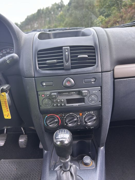 Renault clio  1.5 dci