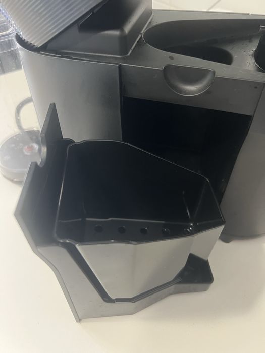 Maquina cafe Nespresso Vertuo Pop