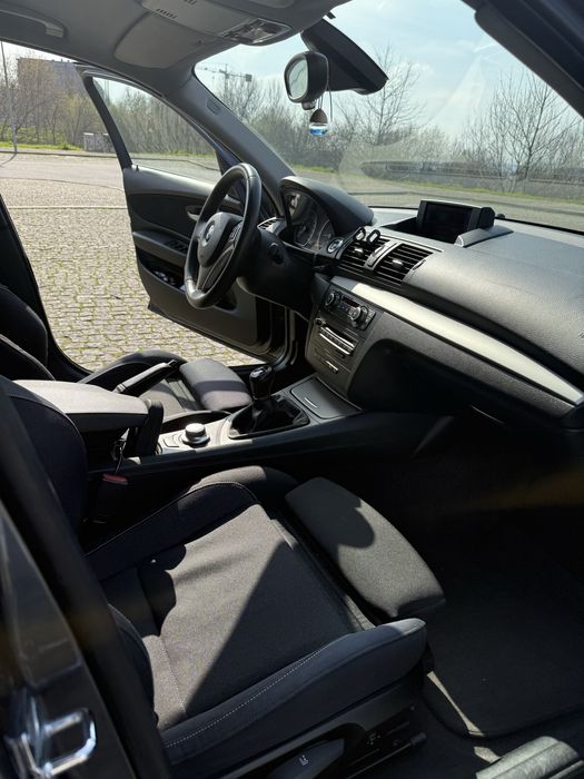 BMW 118d 143cv 2007 – 5 portas – Extras M – Bancos aquecidos – GPS