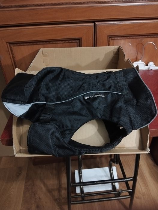 Пальто для собак Kurgo North Country із світлодіодним маяком