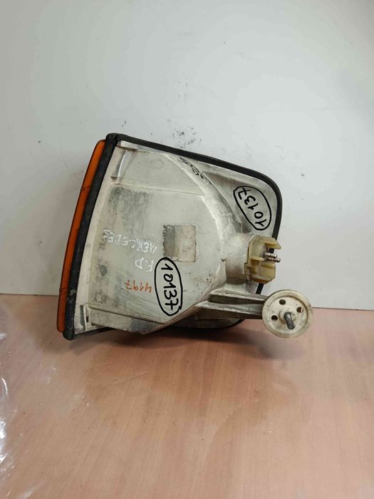 Pisca trás direito MERCEDES-BENZ Classe S (W126)