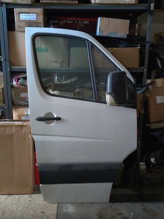 Porta esq/drt. Mercedes Sprinter (W906). 2006/2018