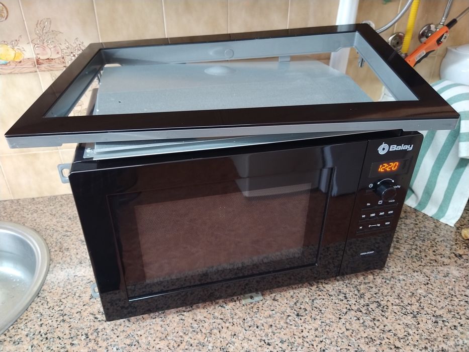 Micro-ondas com grill cozinha casa quarto apartamento vivenda escritório gabinete.