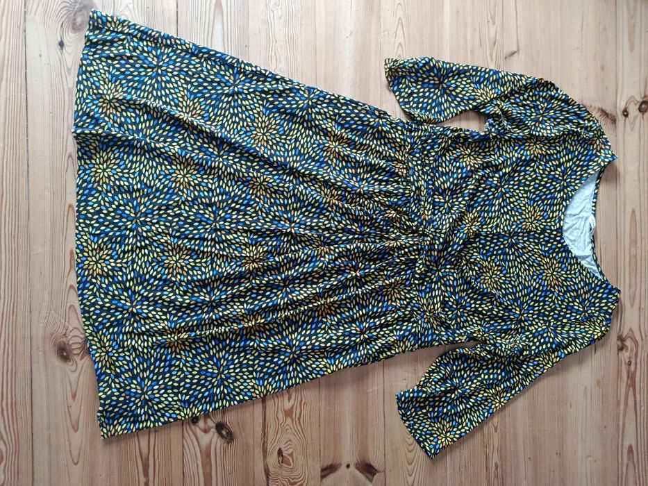 Sukienka Tatuum 2 XL