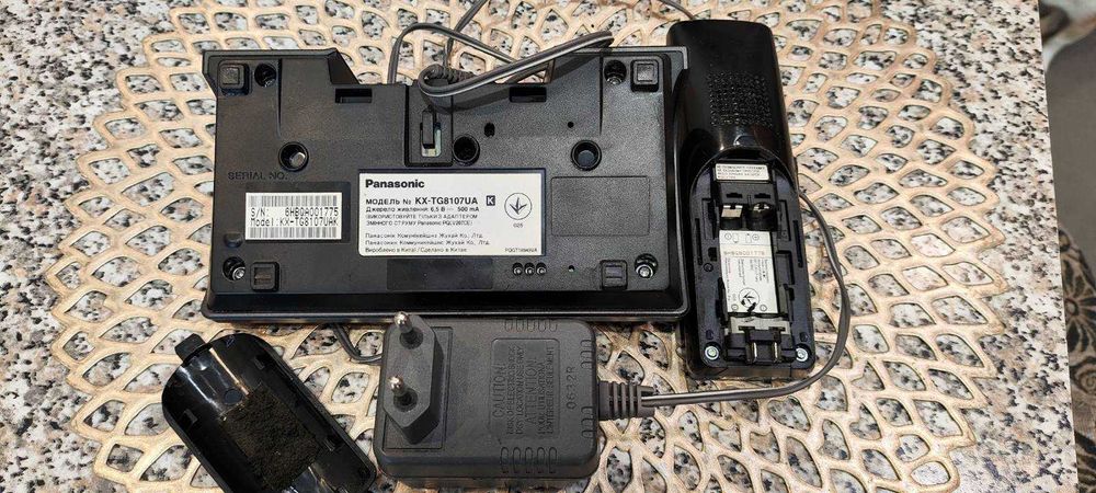 Продам радиотелефон Panasonic KX-TG8107UA