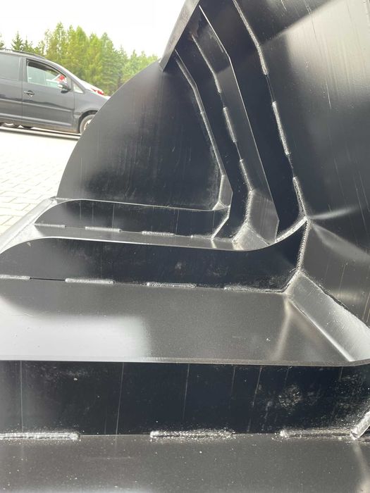 Łyżka łycha objętościowa >1m3 - dowóz cała PL