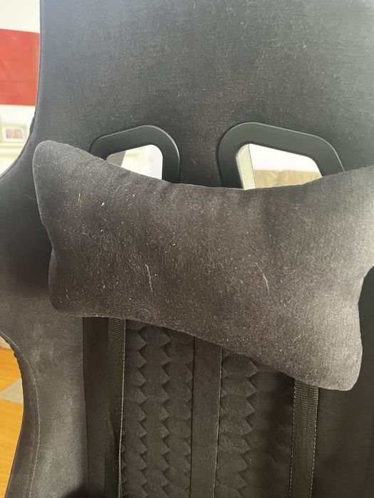 Cadeira Gaming JYSK Nibe (Legend) em Tecido – Ergonómica e Confortável