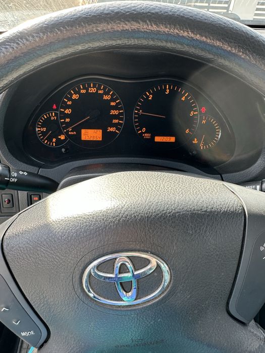 Toyota avensis 2.0 d-4d