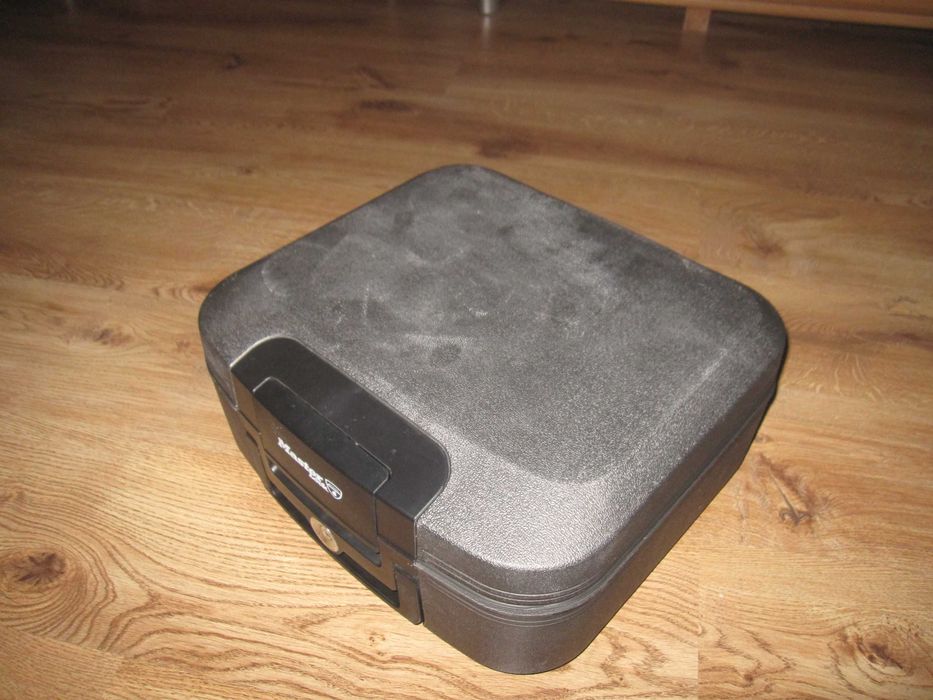 Master Lock Kasetka Sejf Ognioodporna format A4