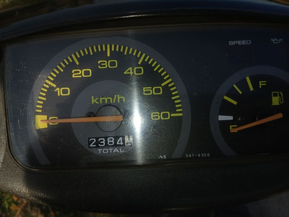 Продам мопед Suzuki lets 2 DX