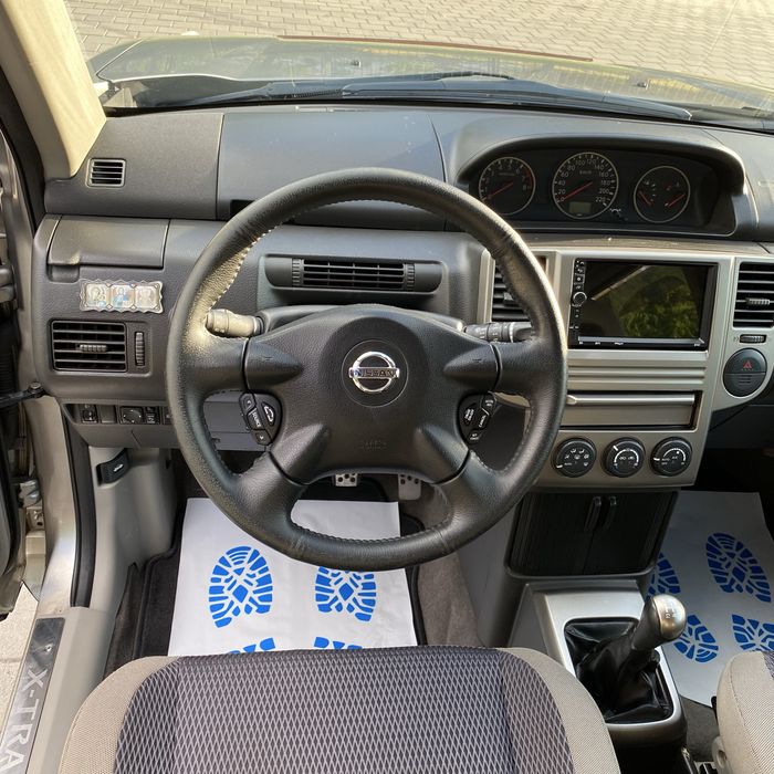 Nissan X-Trail T30 2005 Бензин 2.5 MT 4WD Columbia 177 тис. км 2 власники Рідна фарба автомобіль