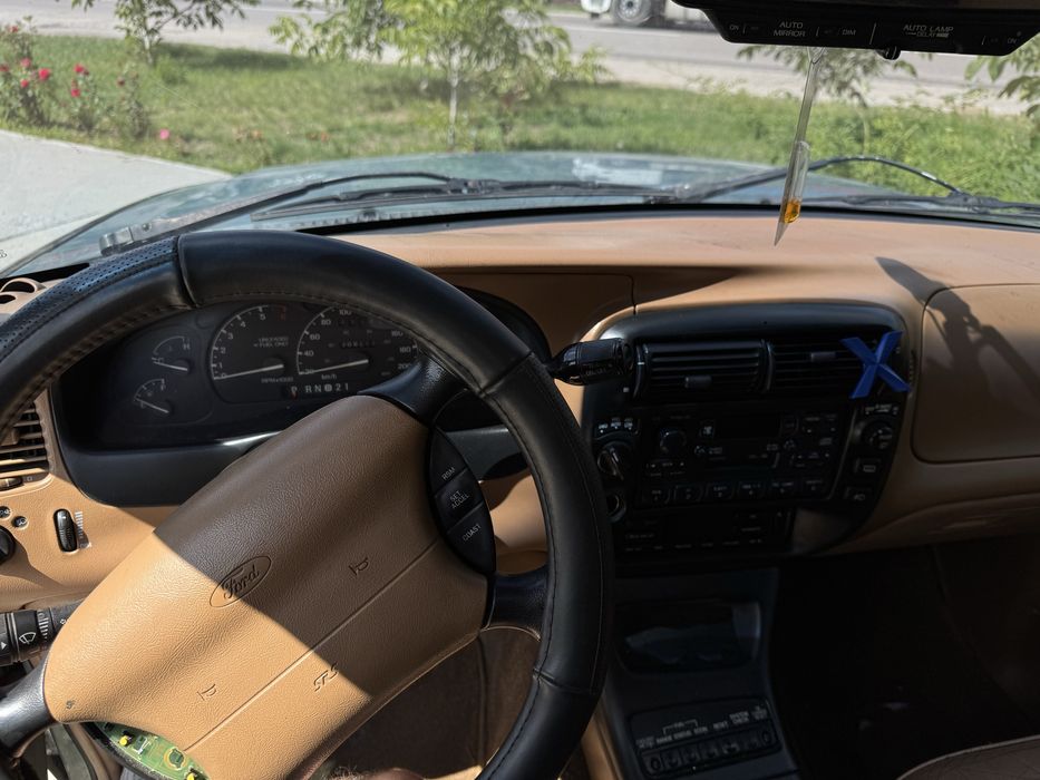 Ford Explorer 1995р на ходу