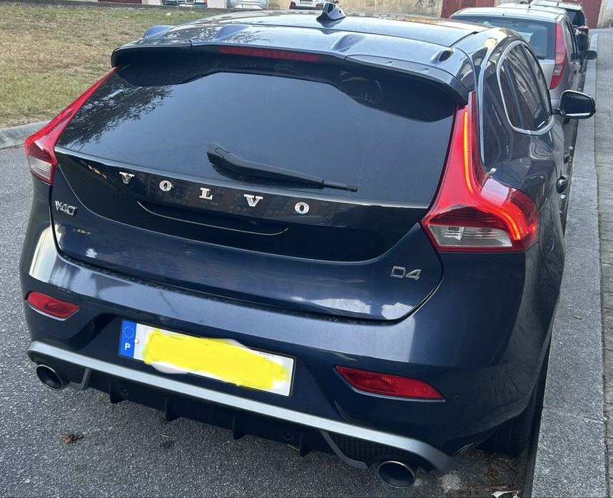 Volvo V40